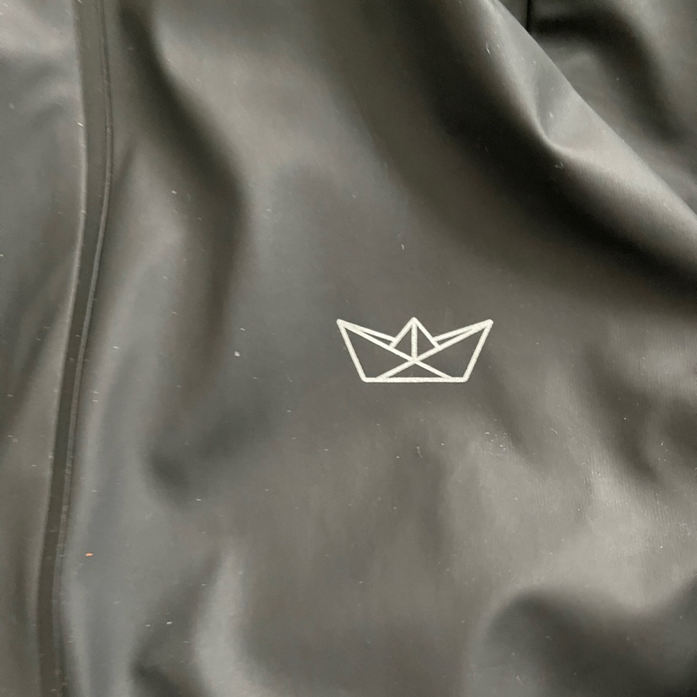 Waterproof rain jacket - Picture 5 of 6